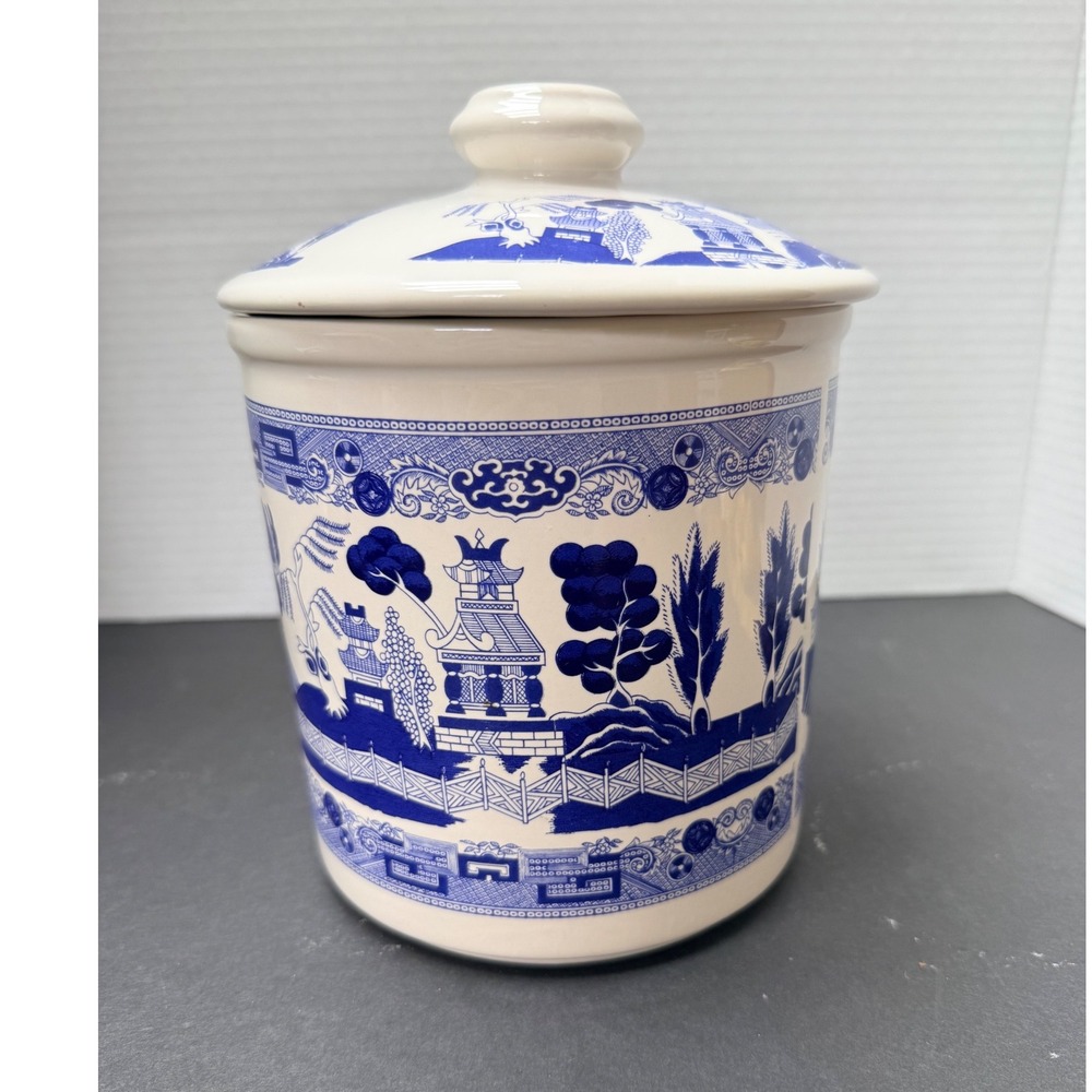 Vintage Blue Willow Ceramic Canister with Lid  8.5 " tall